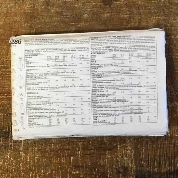 Simplicity Sewing Pattern Mens/Womens Medieval Costume Jester Queen King UNCUT - Picture 2 of 3